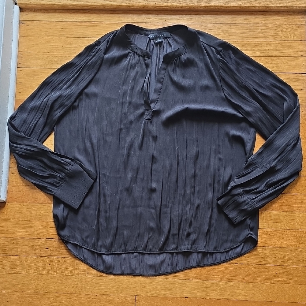 Sanctuary, Split V-Neck, Pleated Sleeve Blouse, Black, VGUC, Women's L